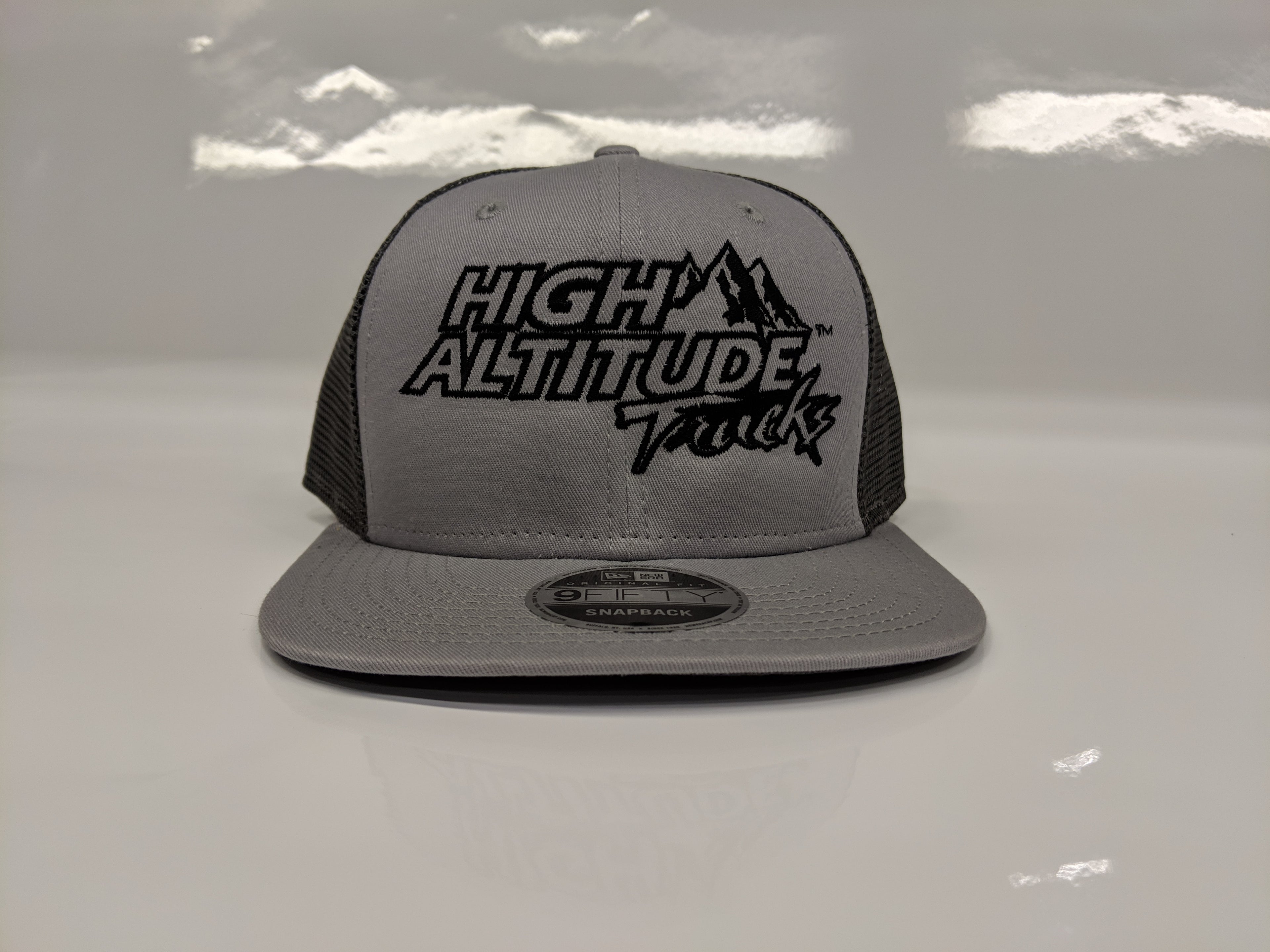 New Era 9FIFTY Gray and Black Hat